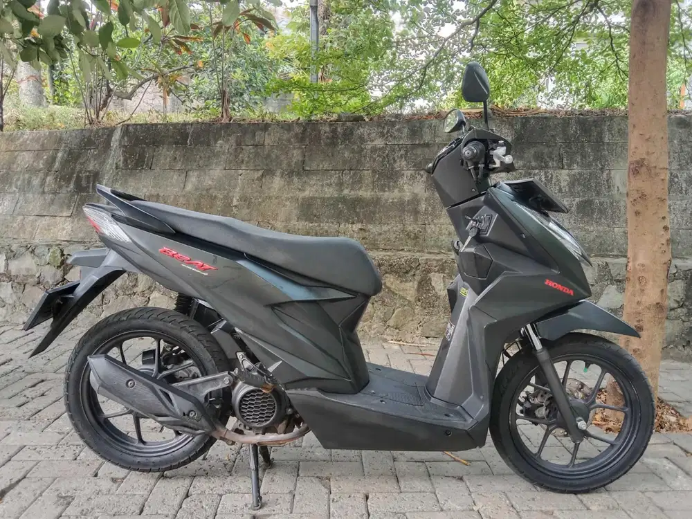 Honda beat deluxe th 2023 bisa cash/kredit