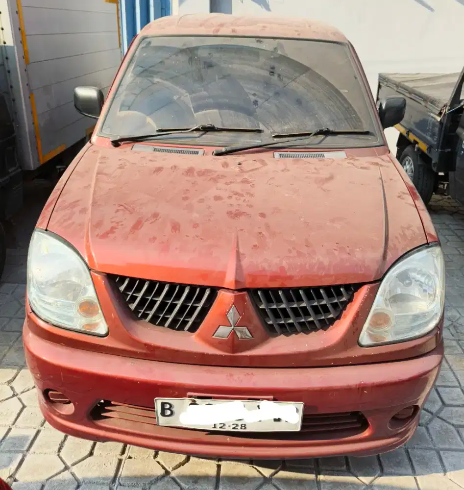 Mitsubishi kuda GLX 2004