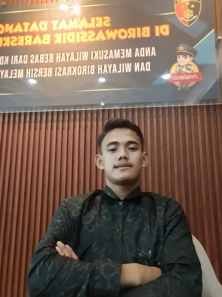 Cari loker driver modal SIM A +ktp aja