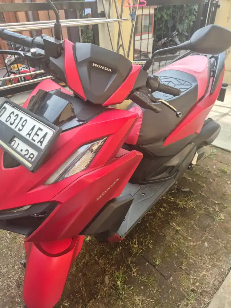 Vario 160 merah 2023