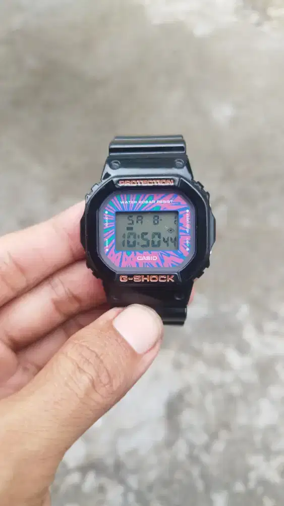 G-Shock DW-5600DN