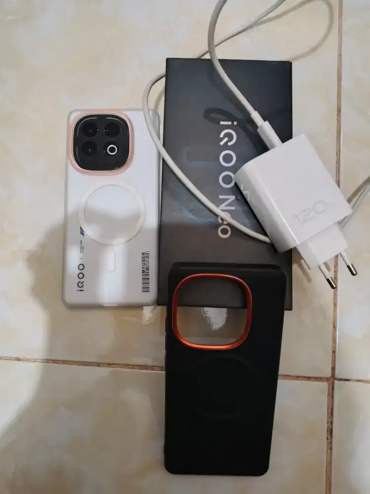 Iqoo neo 10 8/256Gb