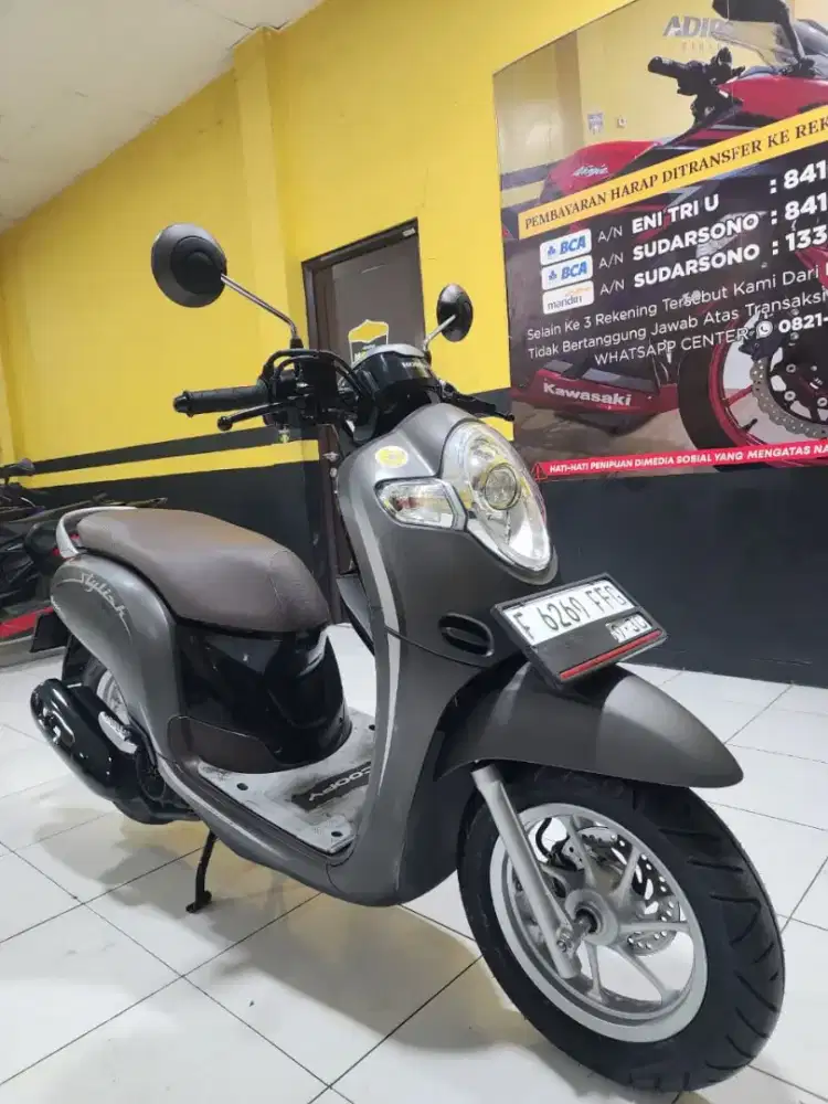 Di jual murah Honda Scoopy 2020