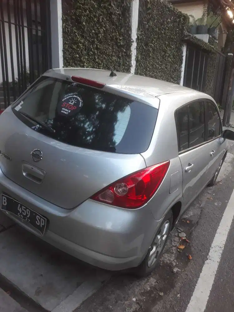 Nissan Latio 2007 Bensin