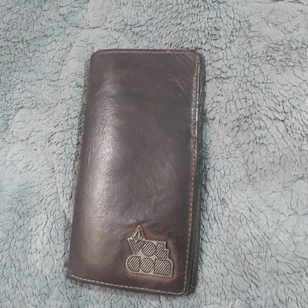 Volcom Authentic dompet full kulit,original leather.