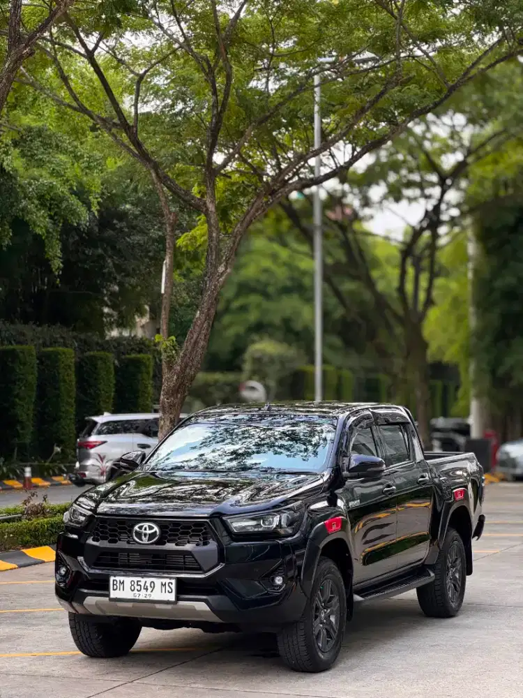 Toyota Hilux V 4x4 DC 2.4 AT Turbo Diesel 2024