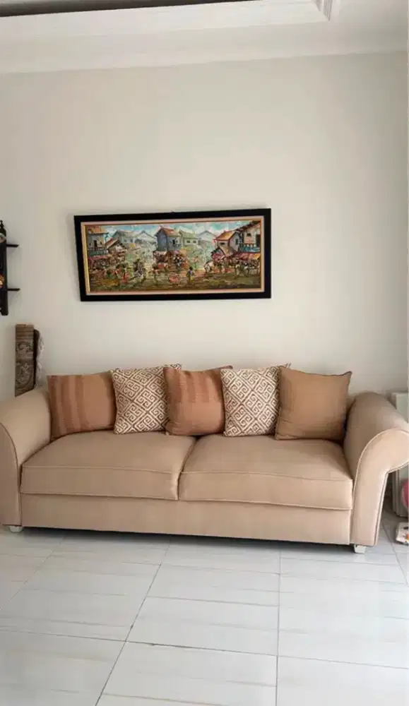 Dijual Sofa bonus bantal