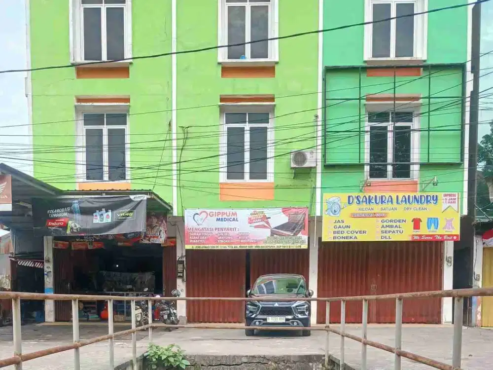 RUKO  3,5  LANTAI SUPER STRATEGIS PINGGIR JALAN RAYA BALIKPAPAN
