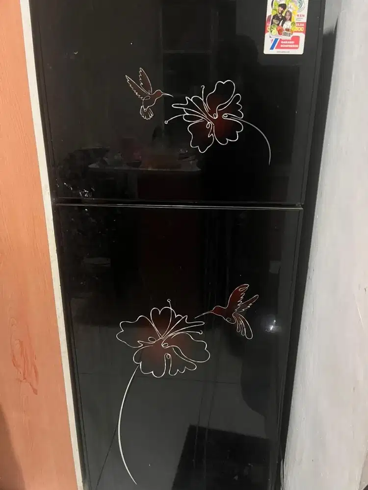 Kulkas sanken 2 pintu