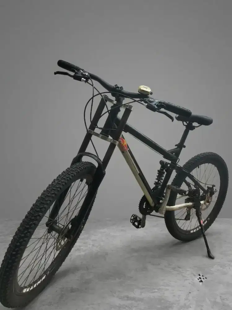 United bike Mtb full suspension