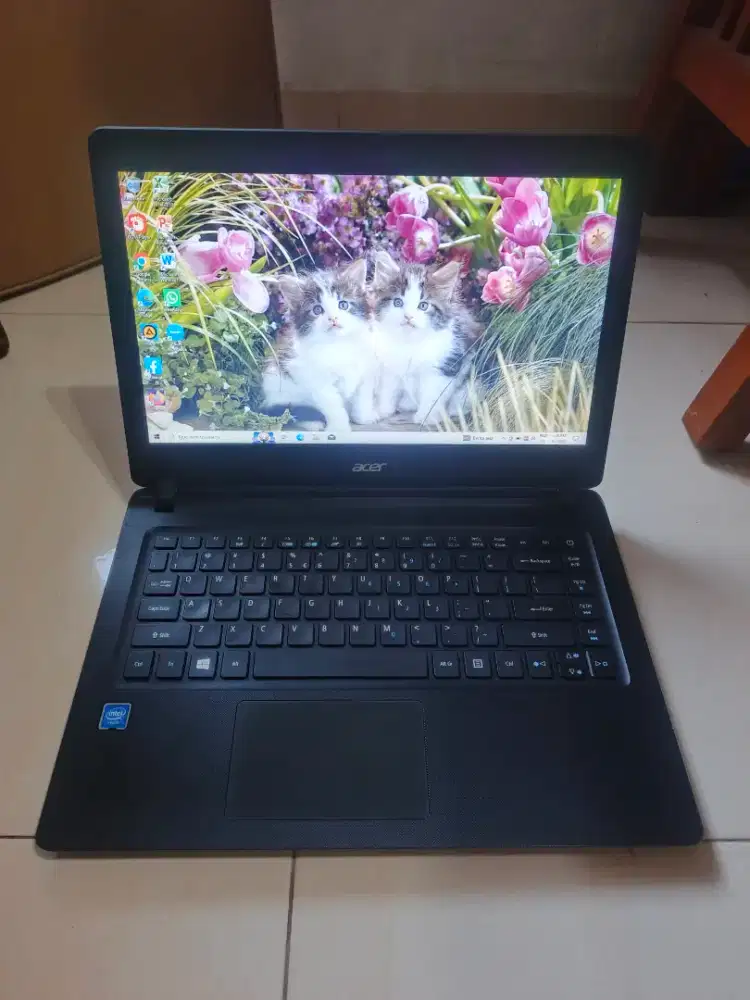 Laptop Acer Ram 10gb windows 10 layar 14 inch siap pake (bs nego)