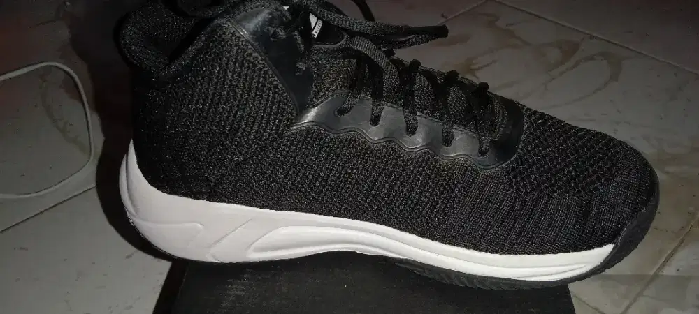 SEPATU BASKET BALLERBRO BB3