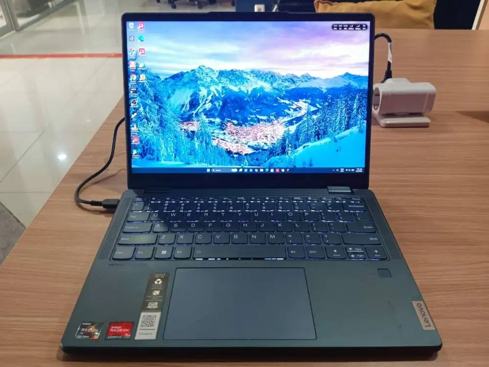 Lenovo Yoga 6 Ryzen 5 7530U RAM 16GB SSD 512GB Touchscreen Mulus 2in1