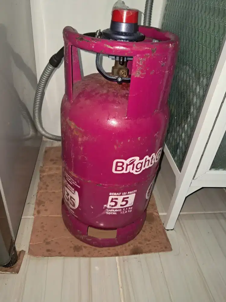 Tabung gas pink 5,5 kosong
