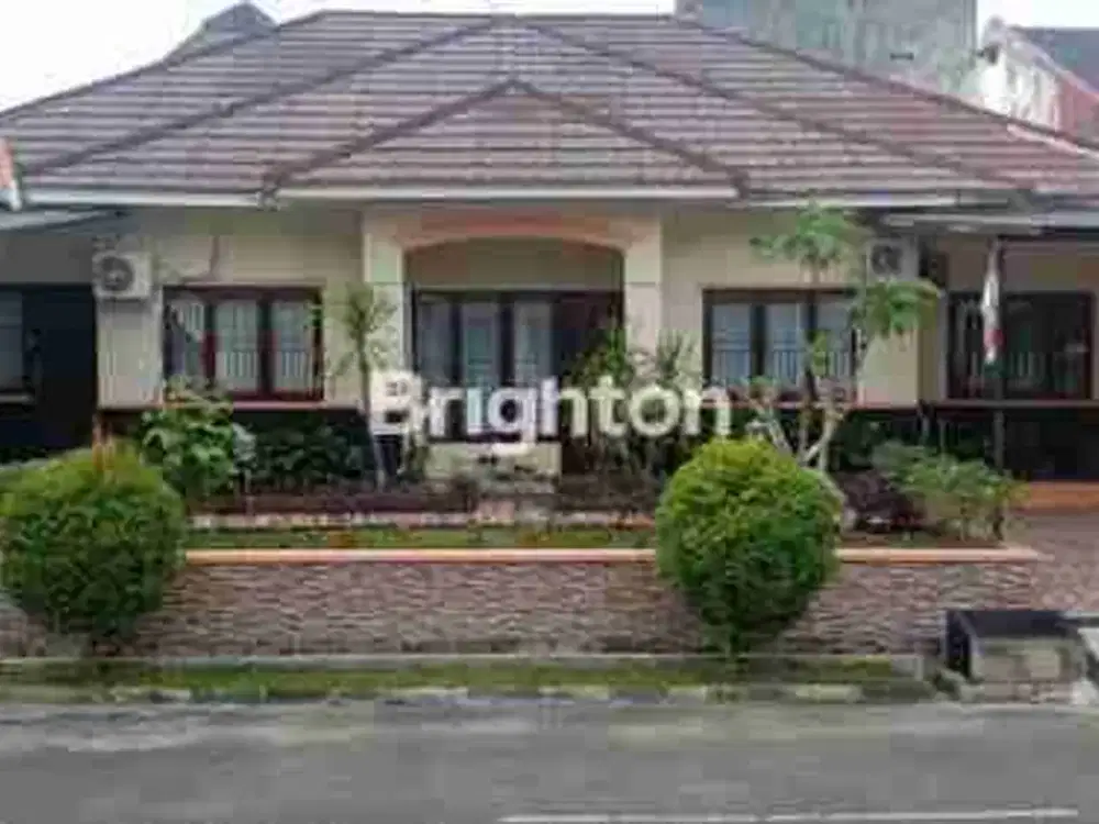 DIJUAL RUMAH SIAP HUNI TANAH BESAR SEMIFURNISH LOKASI WIKA