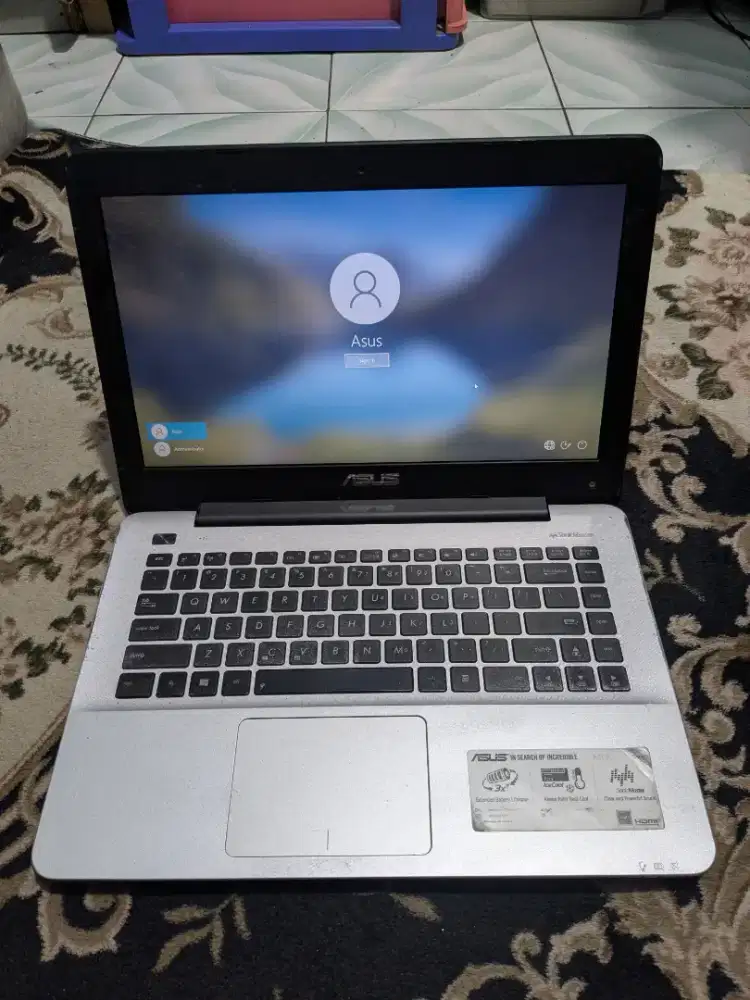 Laptop Asus A455L Core I3 Ram 8 Normal Tinggal Pake
