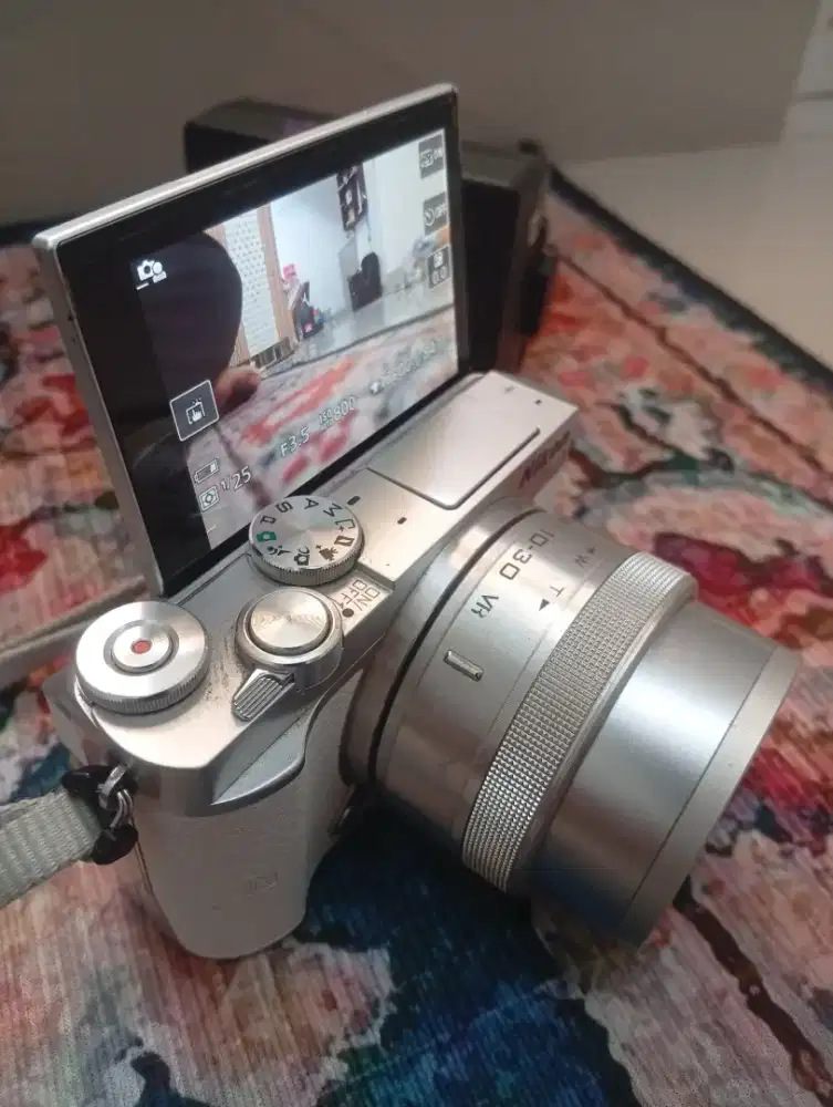 Kamera Niko 1 J5