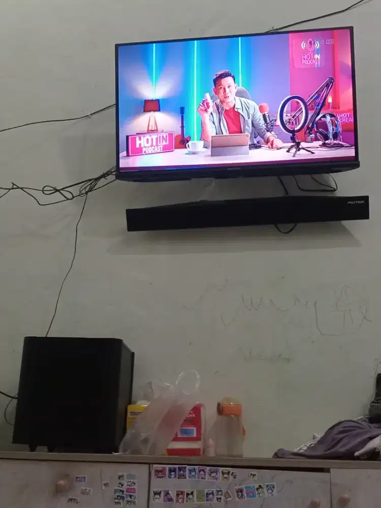 TV Google tv Polytron 32 inch