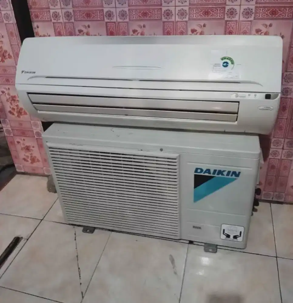 AC 1/2 pk daikin