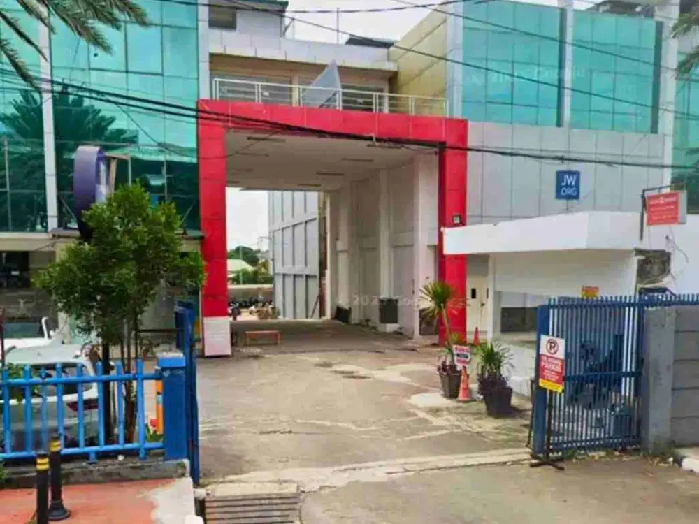 dijual ruko 3 lantai di TB Simatupang, Jaktim