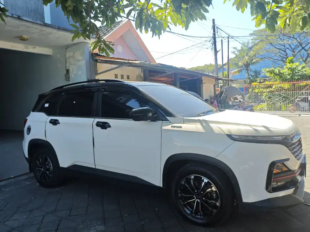 wuling almaz Rs