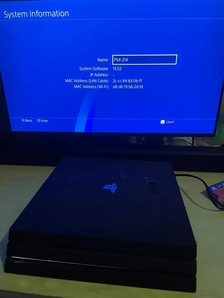 PS 4 Pro 1TB Seri 72