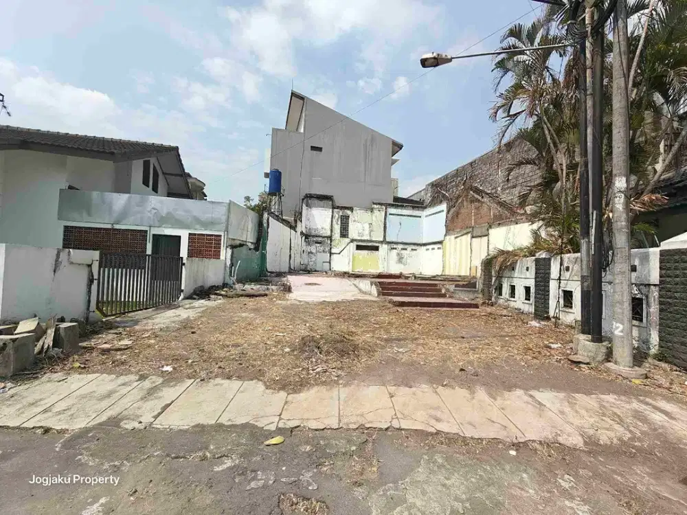 Tanah murah strategis dalam perumahan pinggir jalan Godean km 1 dekat Tugu