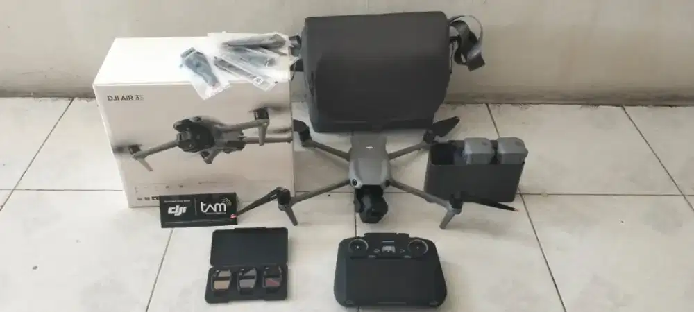DJI AIR 3S FLY MORE COMBO