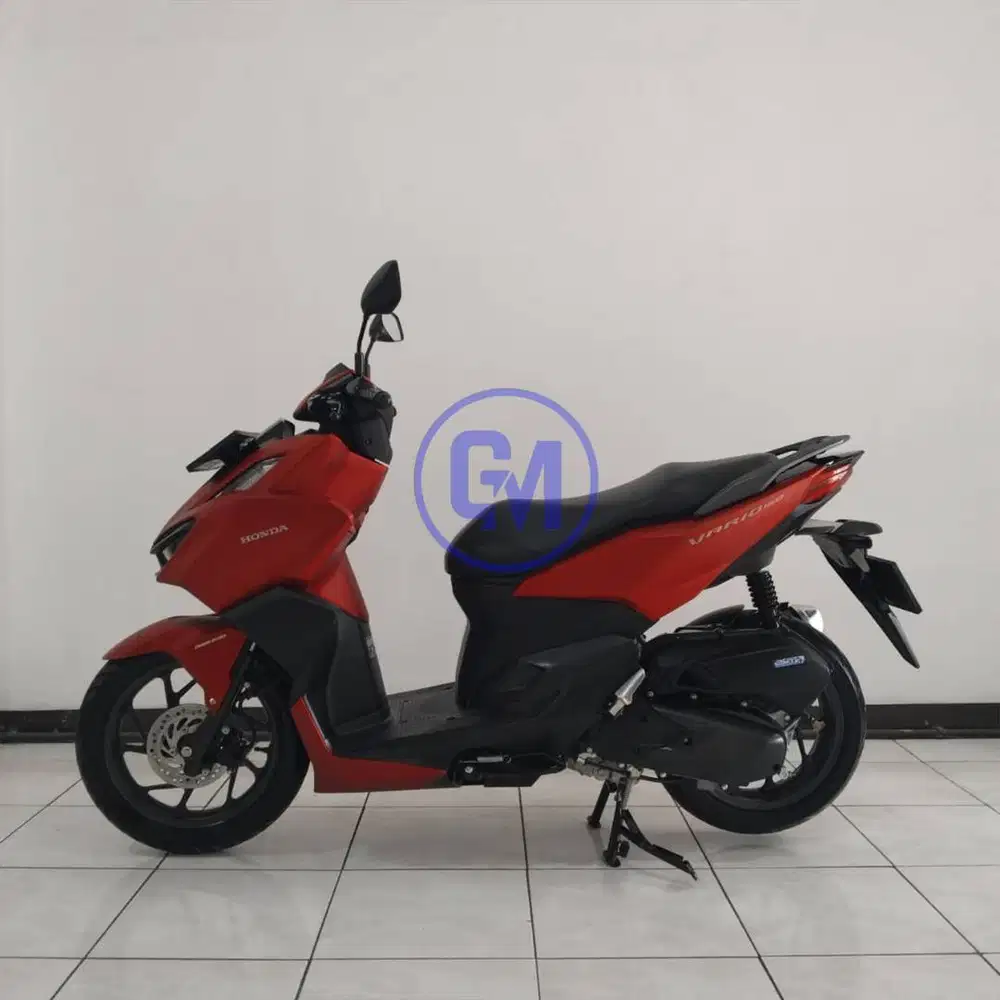 Dp 1.5jt, Honda Vario 160 CBS Tahun 2023, Cash - KRedit