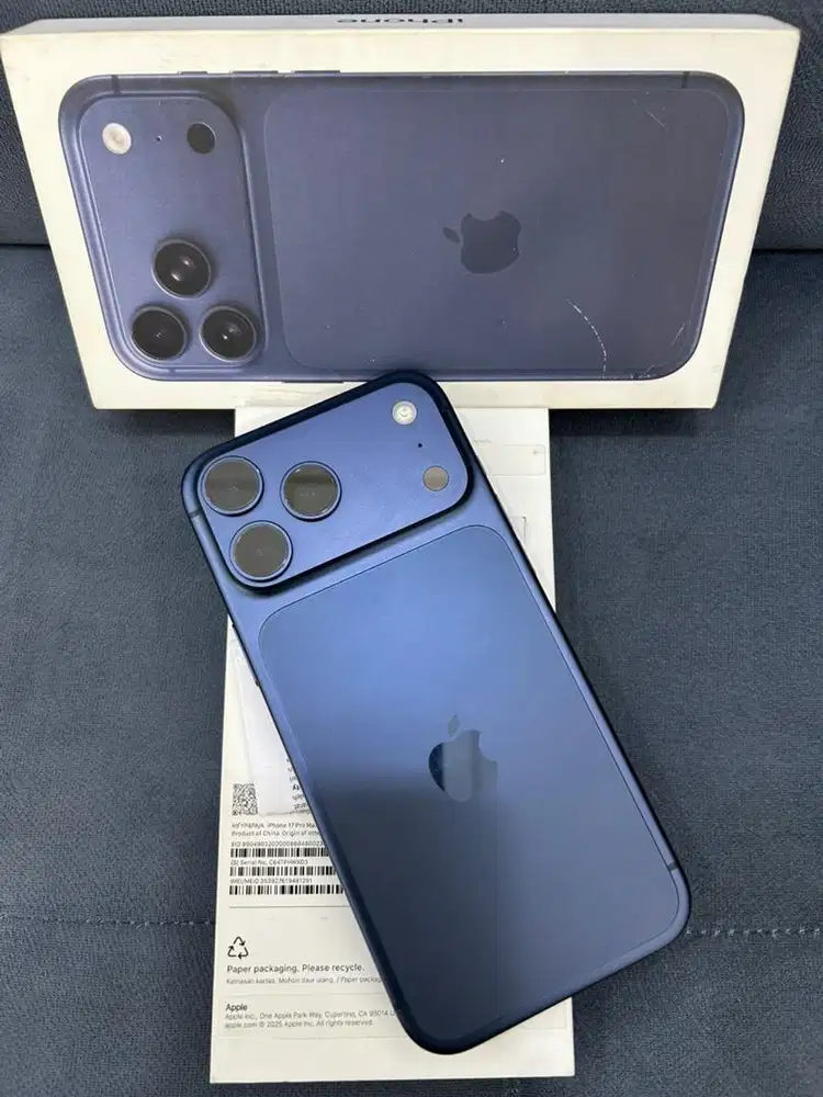 Iphone 17 Promax , Deep Blue , 256GB IBox