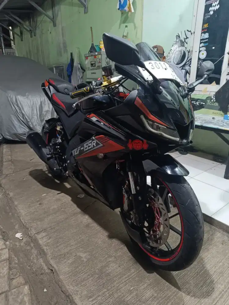 Yamaha r15 2017 v3