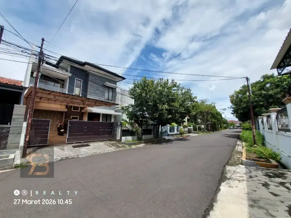 RUMAH MEWAH DI ARCAMANIK DEKAT ANTAPANI BANDUNG Lokasi Strategis Akses sangat Mudah