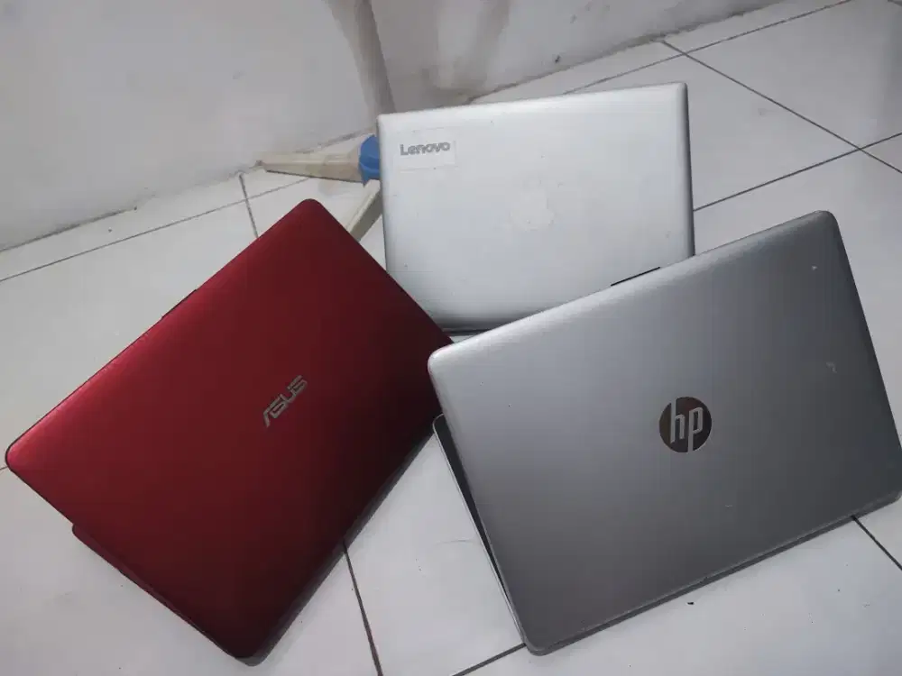 Siap tampung sebanyak2nya laptop macbook rusak mati hancur total