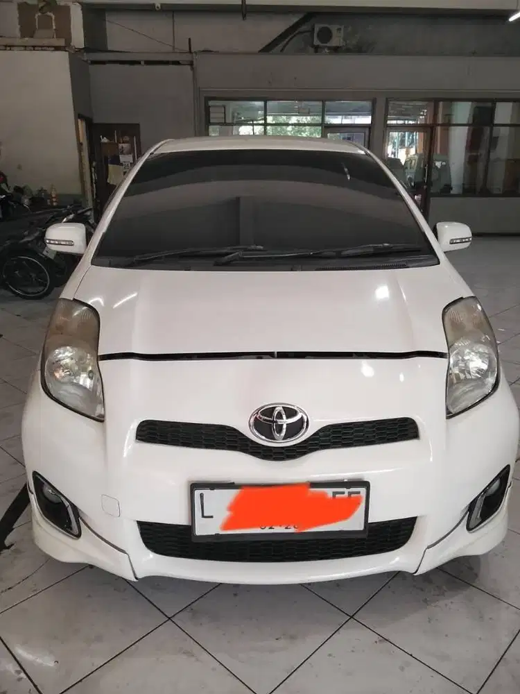 TOYOTA YARIS 1.5 E AT 2012. NOPOL L.