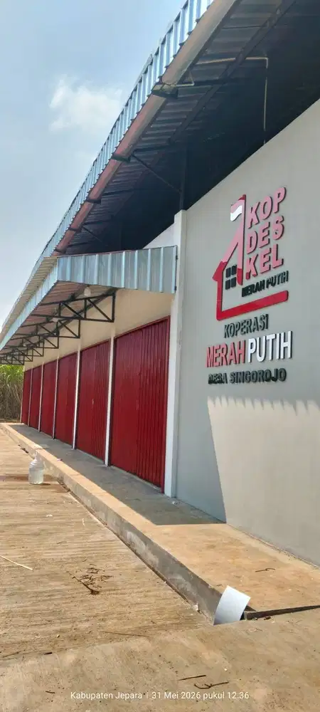 Pintu Folding Gate dan Harmonika Koperasi Desa Merah Putih