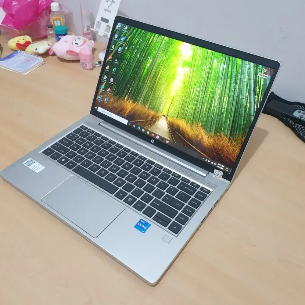 HP 440 G8 - CORE I5 1135G7 | Intel Iris Xe | 8GB | 256GB