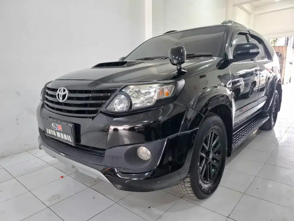 TOYOTA FORTUNER G 2.5 TRD M/T, 2013