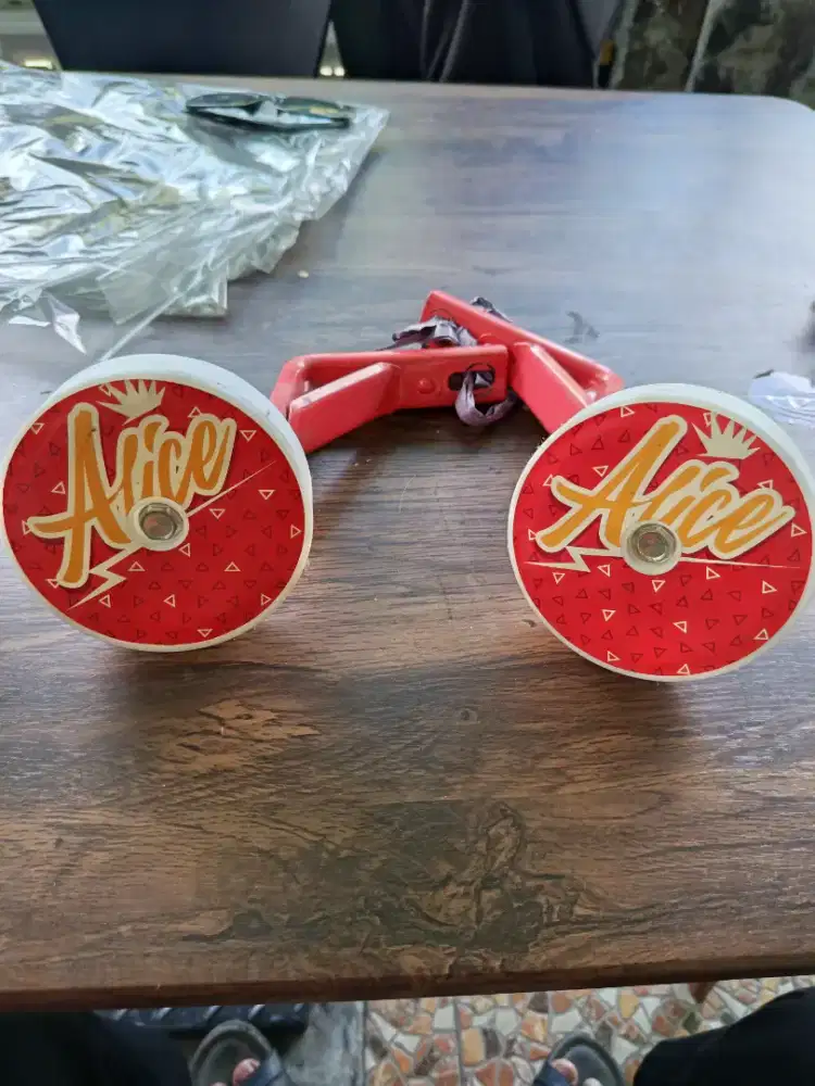 Roda samping Alice Polygon