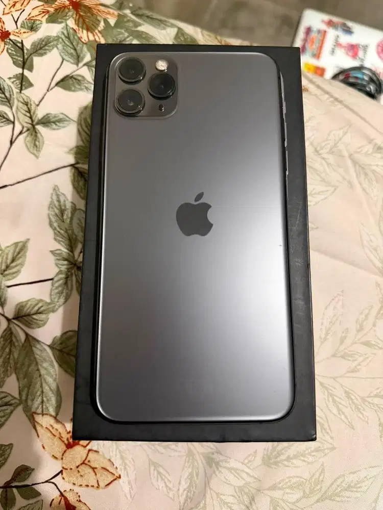 Iphone 11 pro max 256 inter