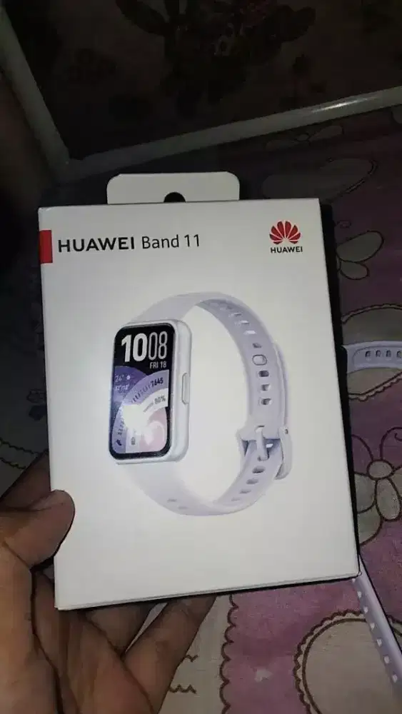 Huawei band 11 purple