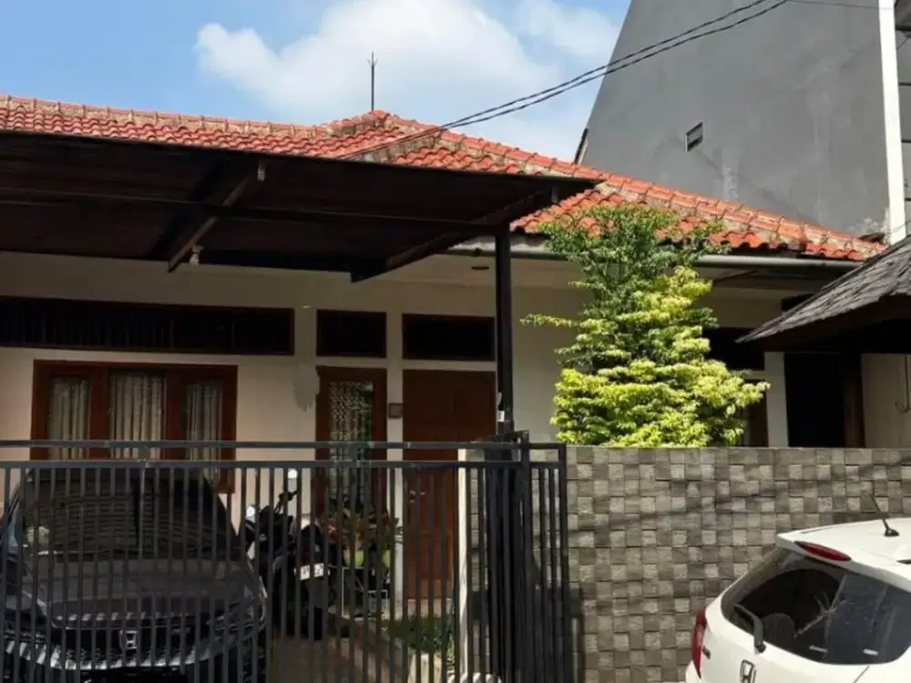 Dijual Rumah Bagus 1 Lantai Fully Furnished Lokasi Strategis Dekat Akses Stasiun Sudimara di Ciputat Tangsel Dl 18405