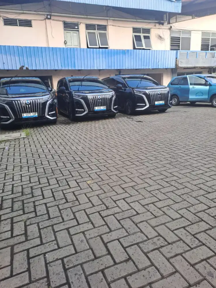 Lowongan Driver Taksi Bluebird