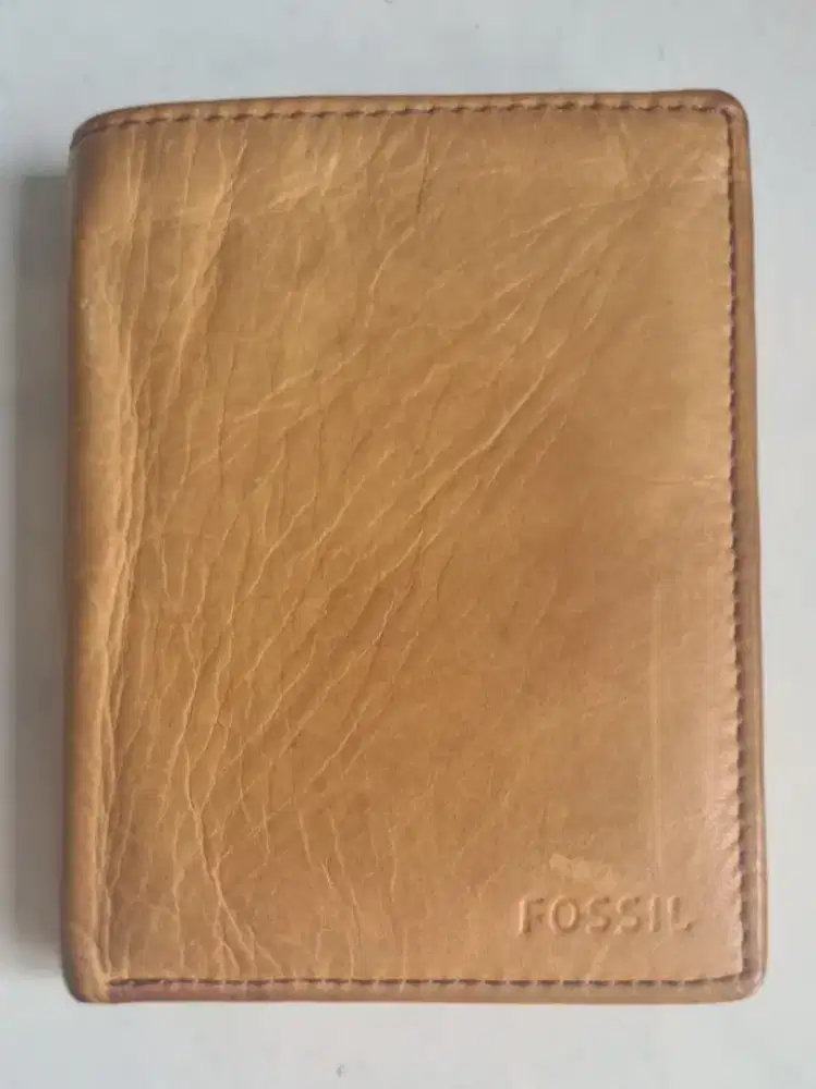 Dompet Fossil Pria