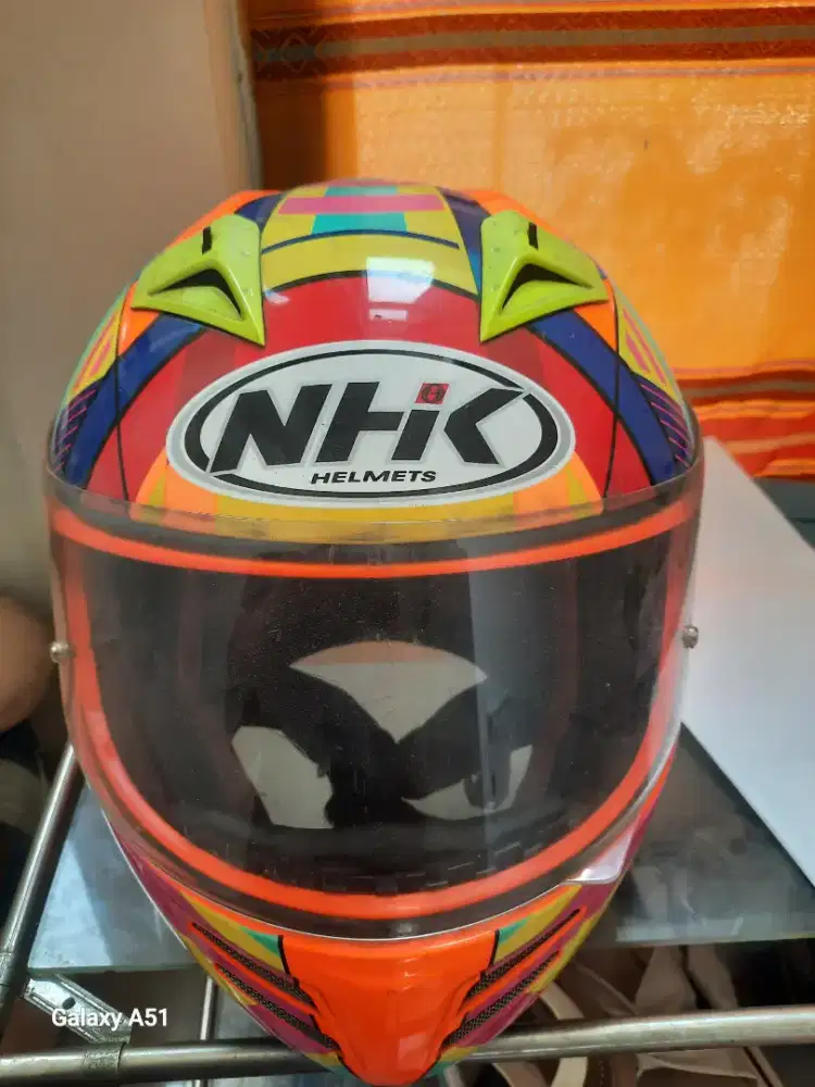 Helm full face NHK