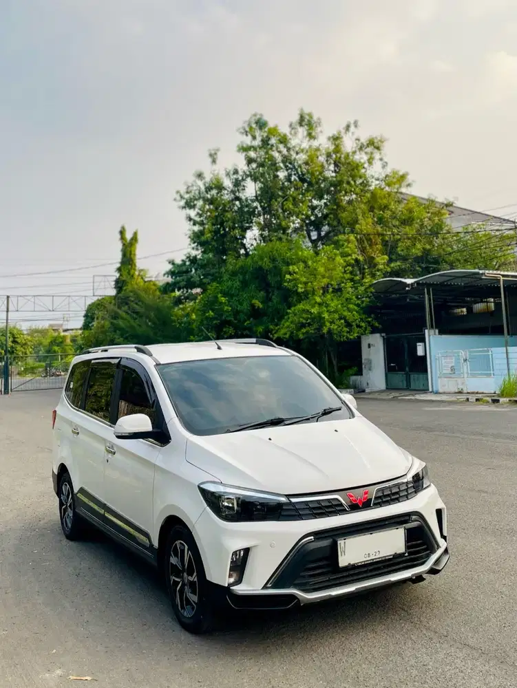 Wuling Confero S 1.5 L Lux+ 2022