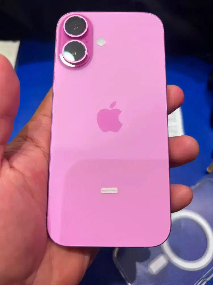 Iphone 16 128 garansi on
