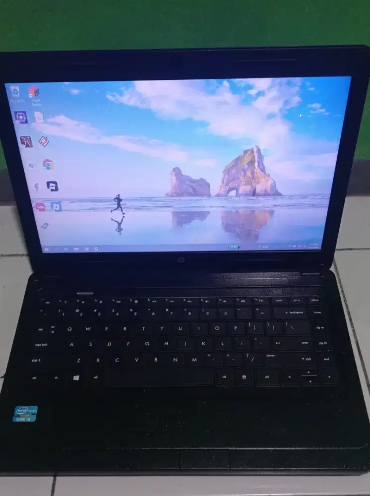 Laptop 14inc core i3 ram 8 gb