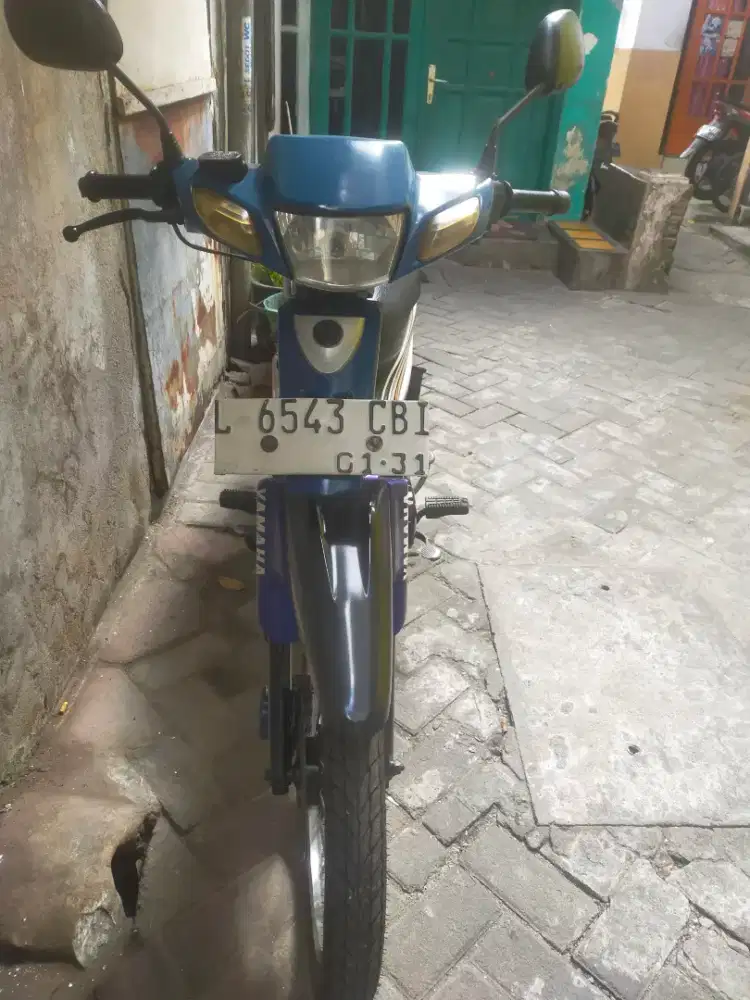 yamaha vga R mulus terawat jarang dipakai thn 2005