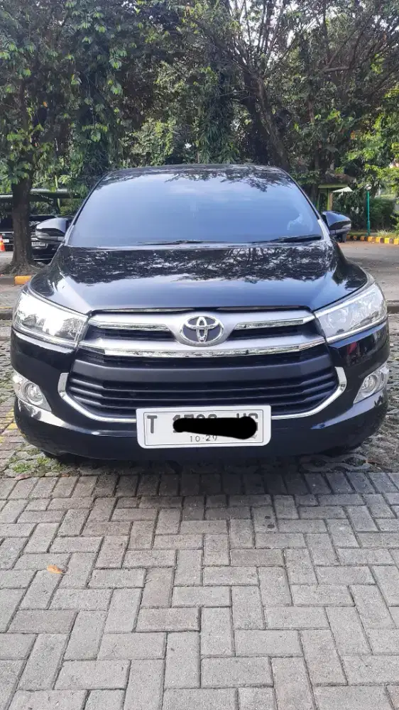 Innova reborn G 2.4 Luxury Diesel M/T