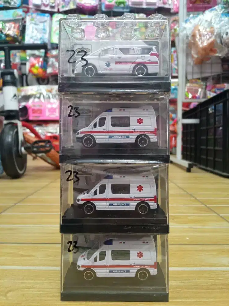 mainan anak diecast akrilik ambulan